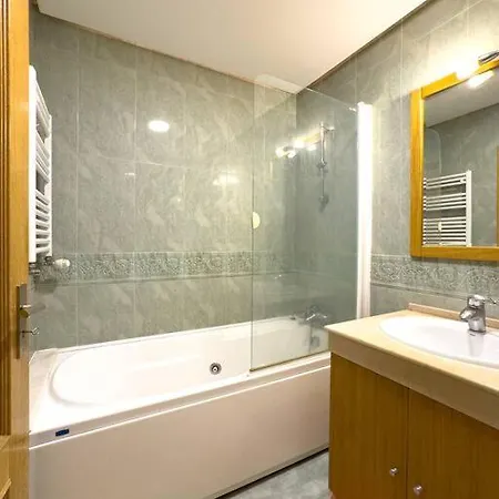 Luxury In Expo Apartament Lizbona