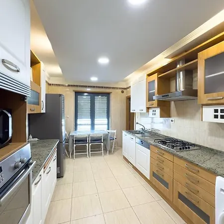 Luxury In Expo Apartament *